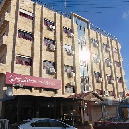 Al-Nujoom Hotel Suites Amman Eksteriør billede